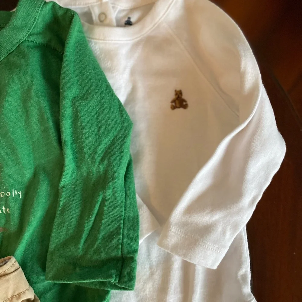 Gap Bundle long sleeve onesie Khaki pants size 3-6M